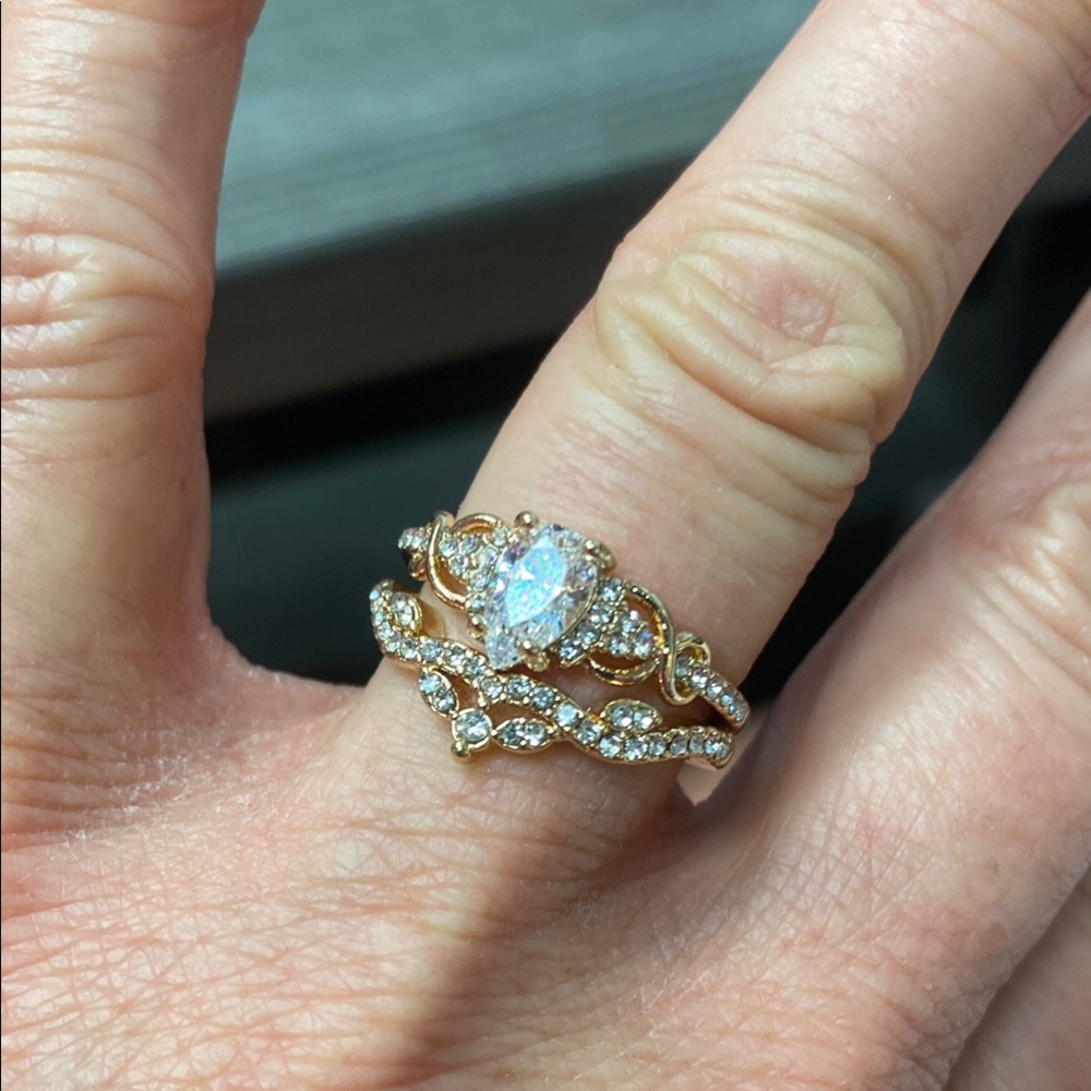Gold and Silver Women's Wedding Ring Set